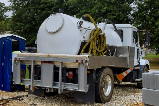 Portable Toilet Options We Offer in Waukomis, OK